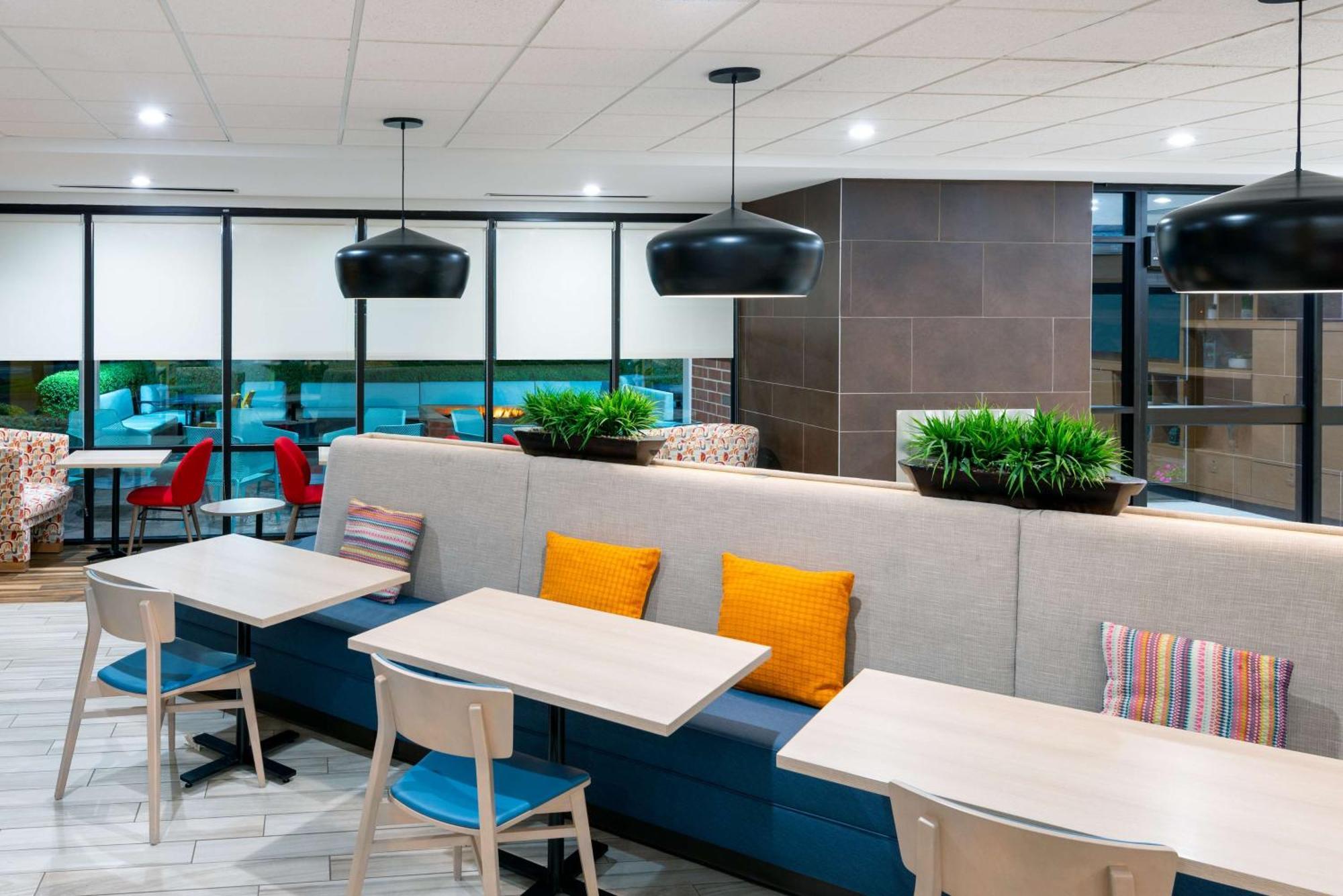 Home2 Suites By Hilton Buffalo Airport/ Galleria Mall Cheektowaga Dış mekan fotoğraf