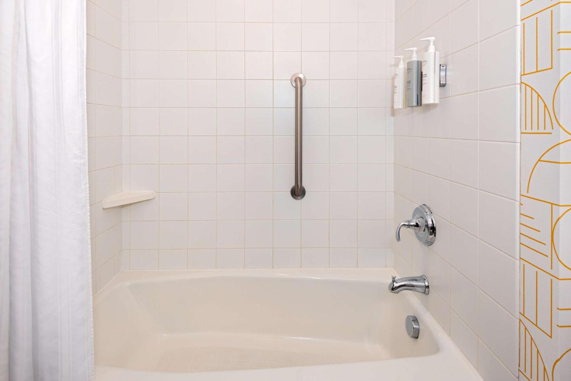 Home2 Suites By Hilton Buffalo Airport/ Galleria Mall Cheektowaga Dış mekan fotoğraf
